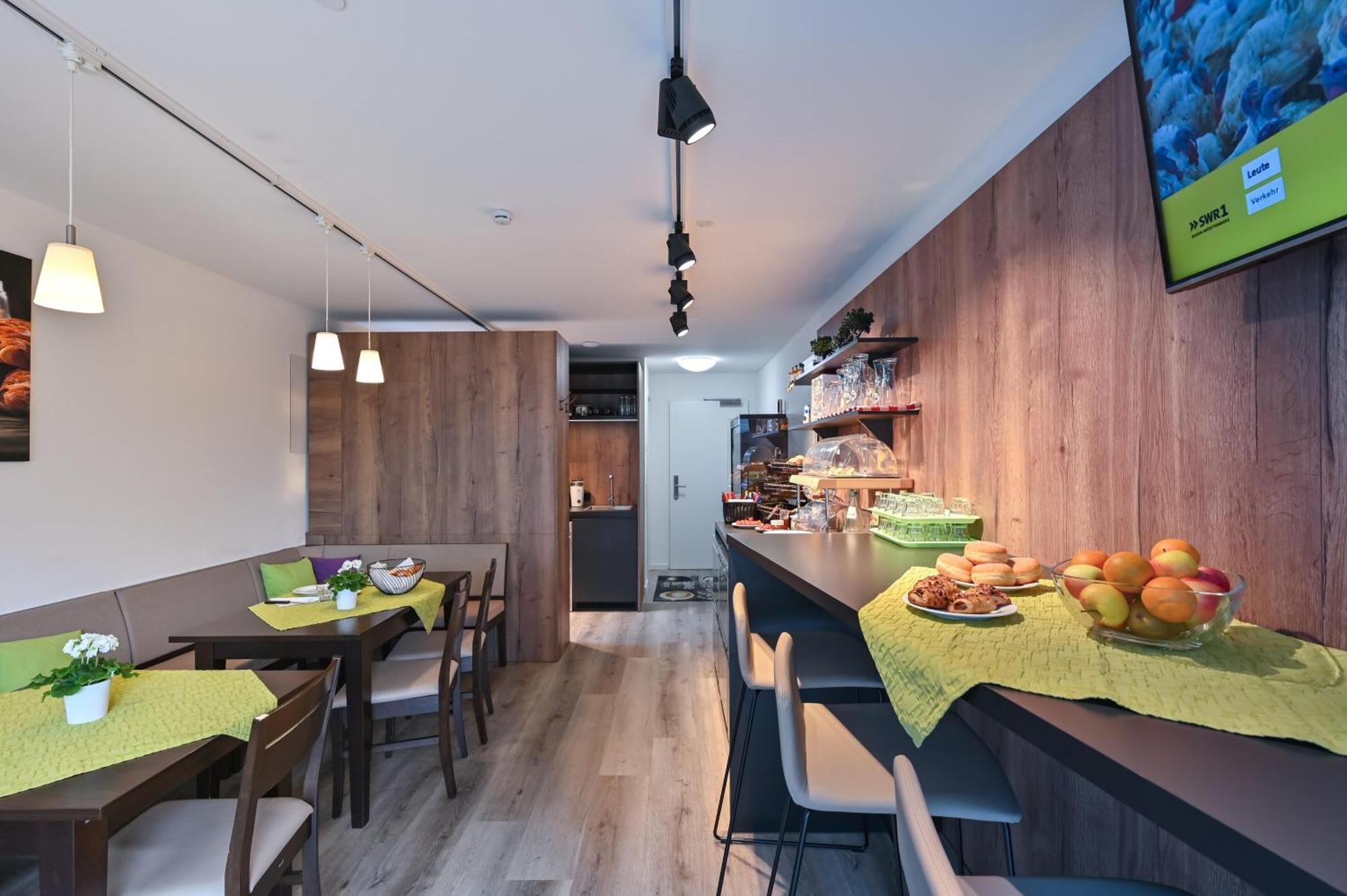 Hotel Gaestehaus Stock Zimmer Kraeuterstueble Friedrichshafen Exteriér fotografie